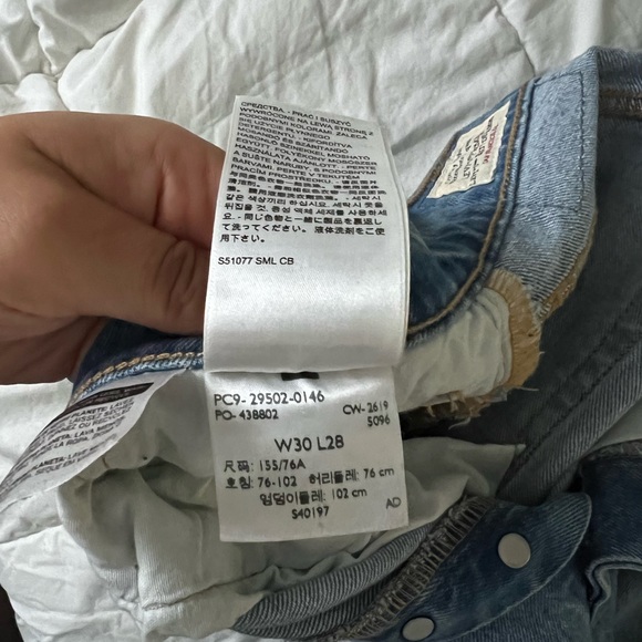 LEVIS 501’S JEANS - Picture 2 of 4